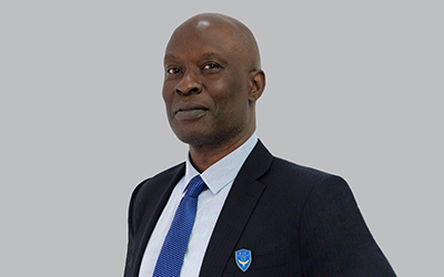 Nana Yaw Boaitey博士 公共演讲、全球研究老师 深圳瑞得福学校 - 给孩子优质的教育 是父母最好的投资